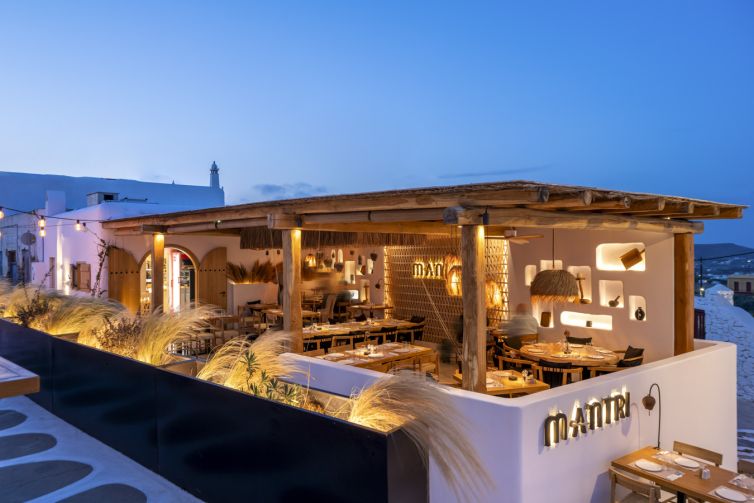 Mandri_Interior-Night_Mykonos_079