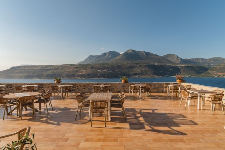 General_Exterior_Night_018