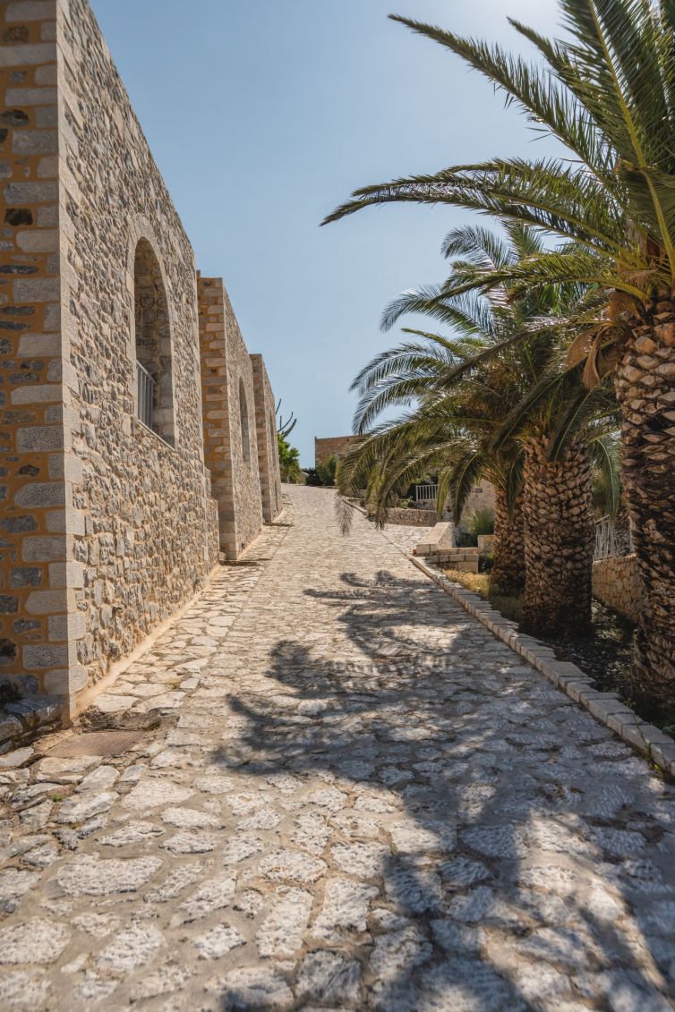 General_Exterior_Night_060